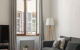L Authentique - Un Voyage en Provence
